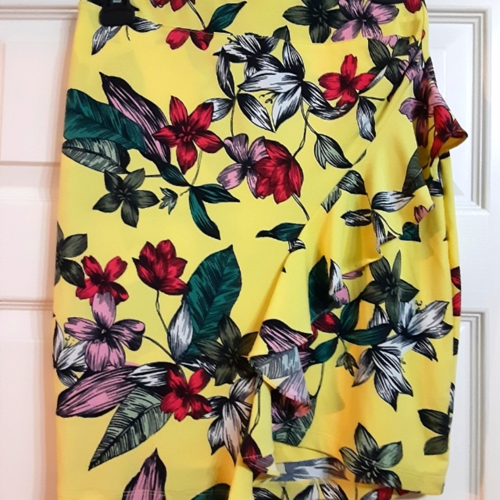 Guess Skirt